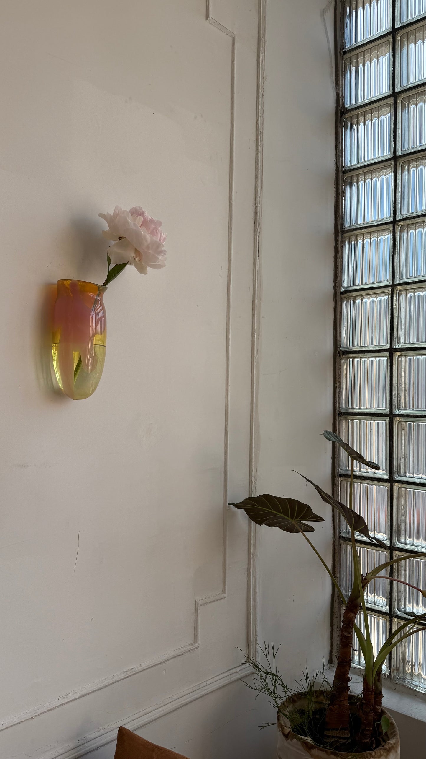lucid visions- celeste wall vase