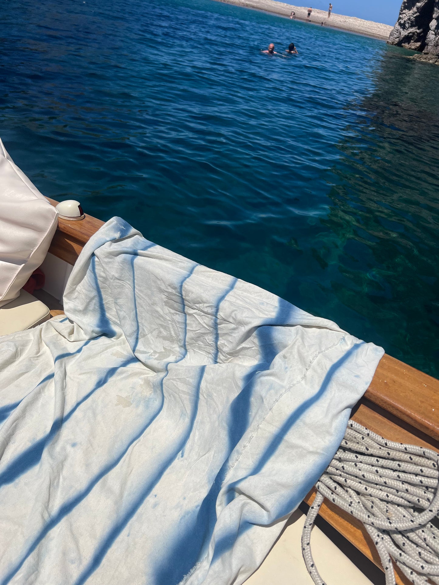 Beach throw in Celeste