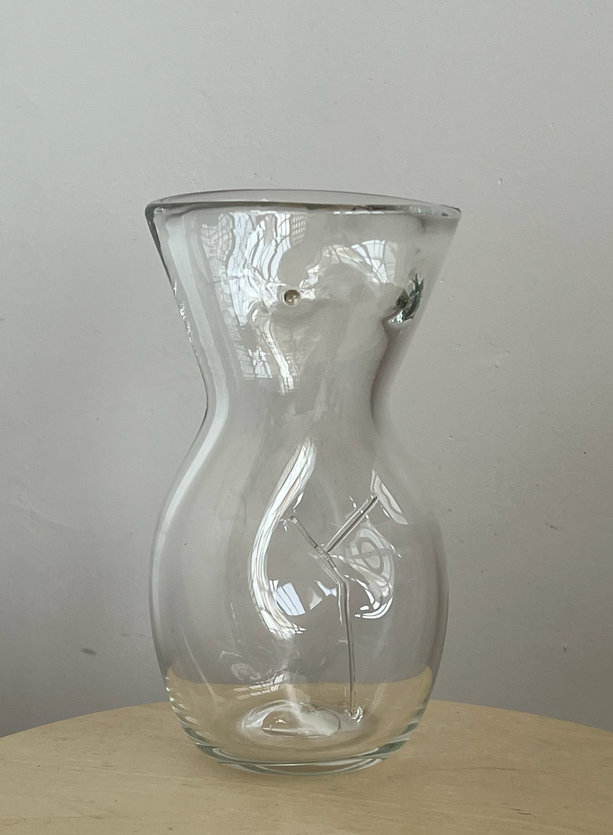 sample sale Hera vase