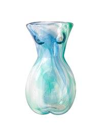 Hera Vase in Flo