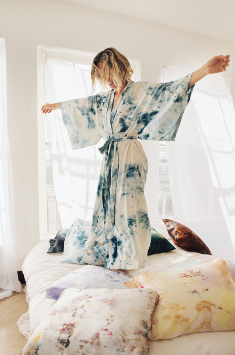 Raw Silk Robe in Splash