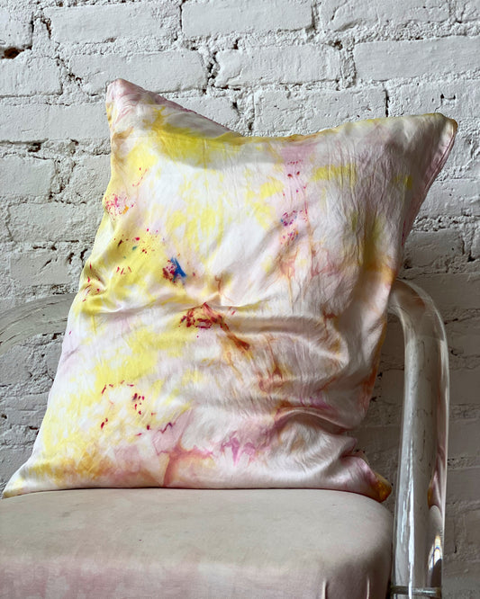 Silk Pillowcase in Nosara